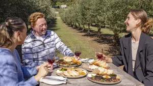 Green Olive at Red Hill - Food & Wine